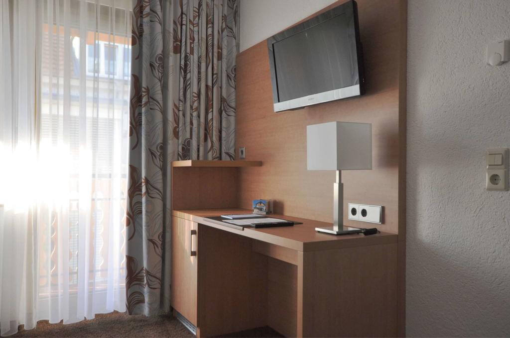 Hotel-Pension-Jasmin Rheinfelden  Dış mekan fotoğraf