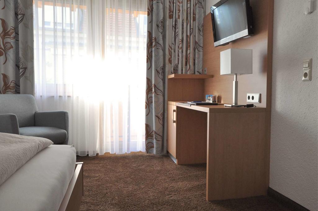 Hotel-Pension-Jasmin Rheinfelden  Dış mekan fotoğraf